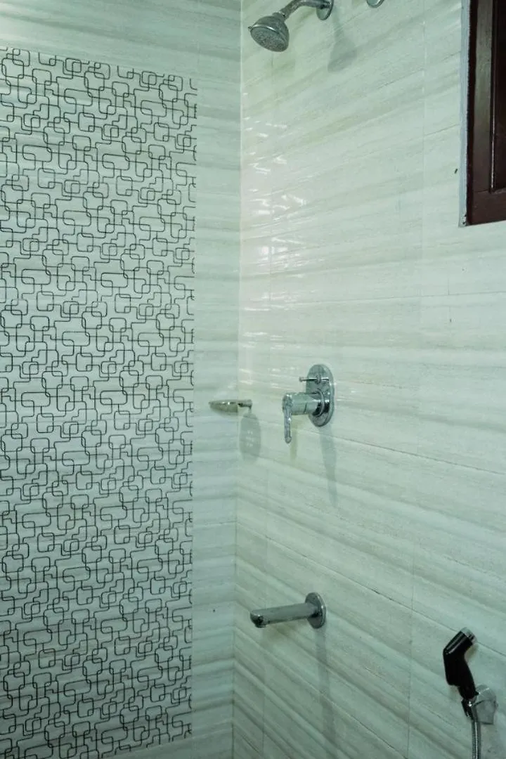 Marari Sailor Homestay Shertallai