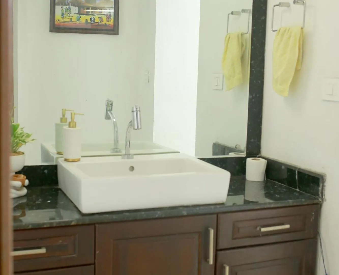 Marari Sailor Homestay Shertallai